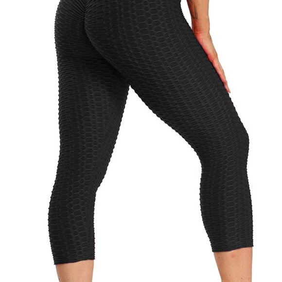 BRAZILLIAN BUTT LIFTING CAPRI  (NWT) - Picture 3 of 7